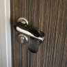 Ouverture de porte avec le coude - sur-poignée de porte - covid