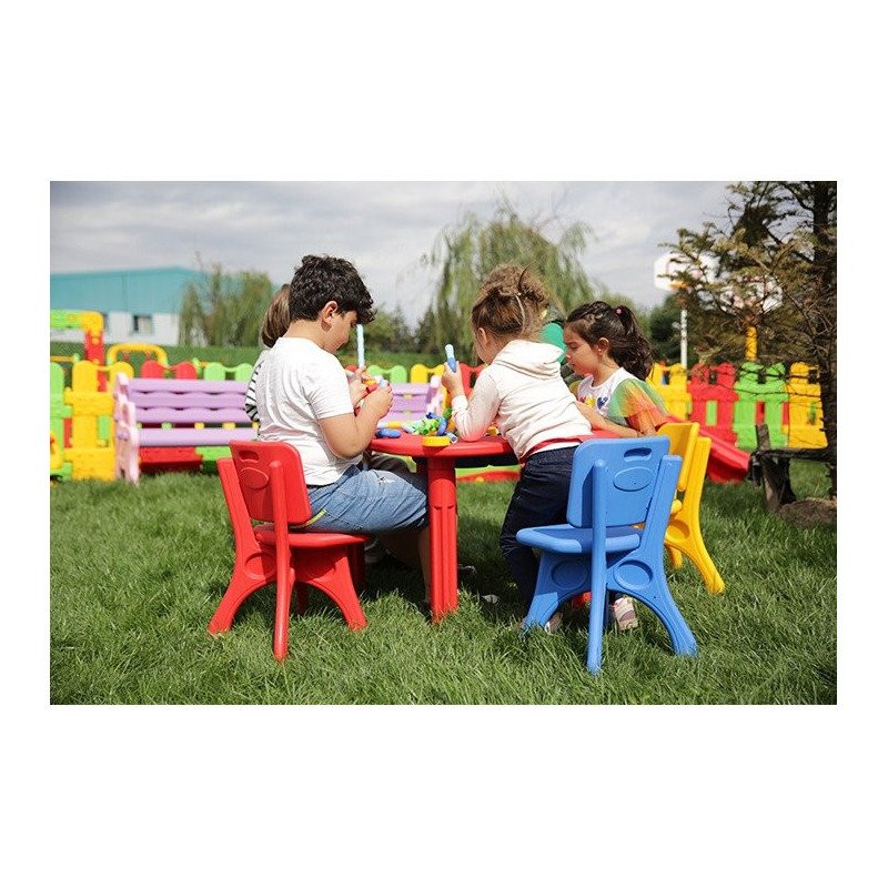 Lot de 4 chaises de jeux