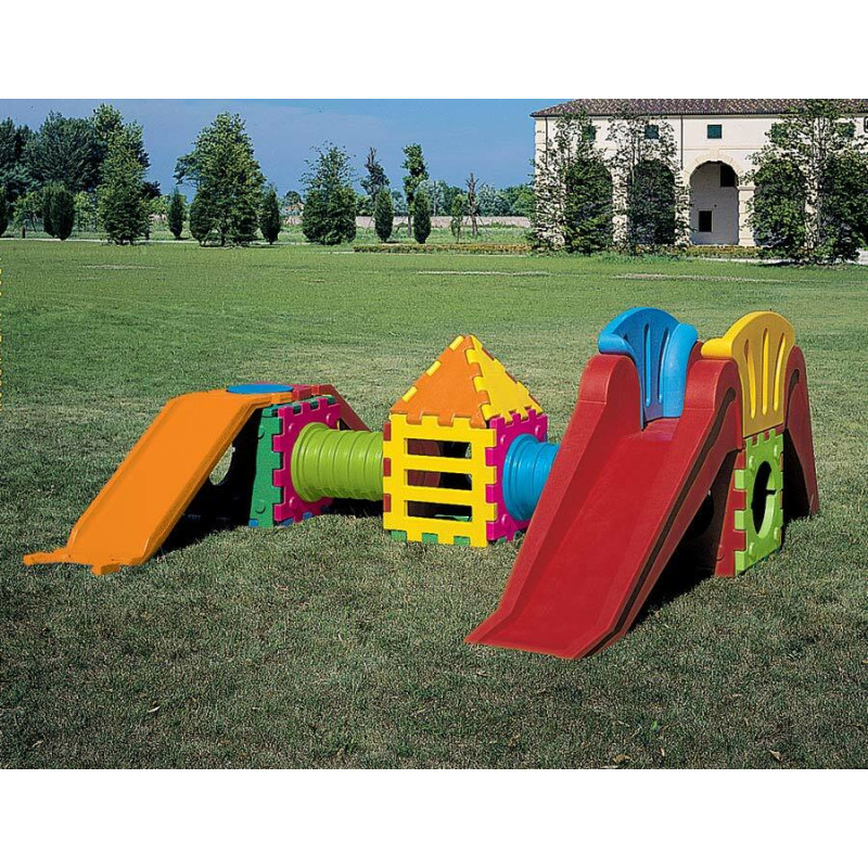 Grand aire de jeux cubique avec double toboggan - Papouille