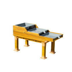 Table d'extérieur "Cascade d'eau"  - Papouille